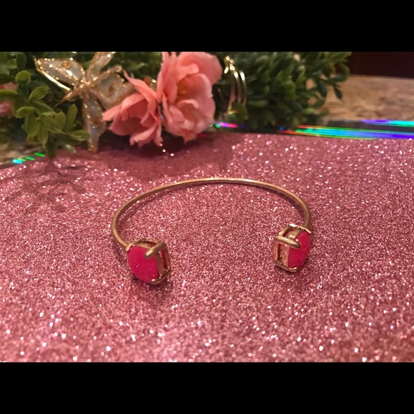 Francesca’s Bracelet and Boutique Magnet Bracelet - Picture 8 of 8